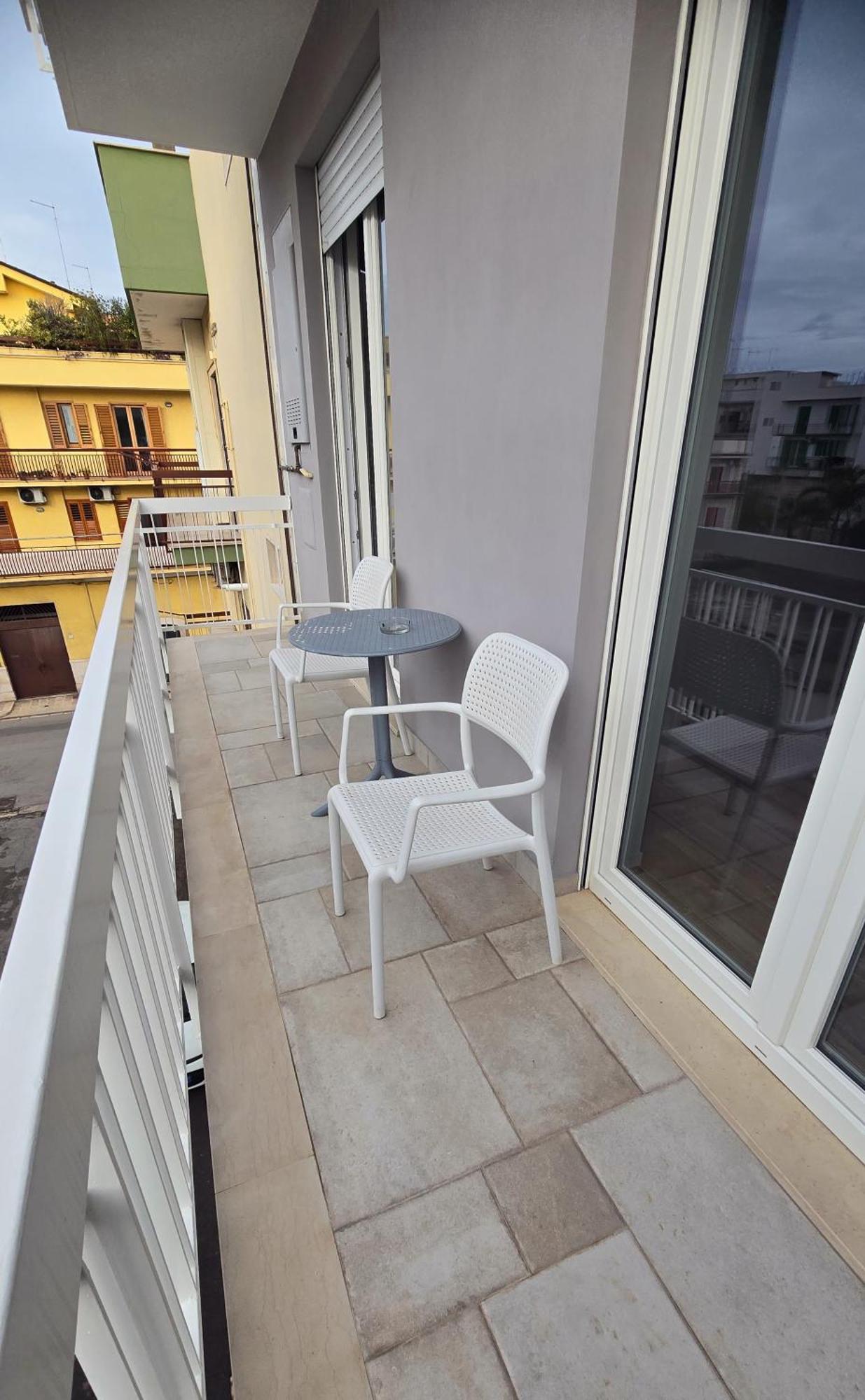 Case Vacanze 106 Maison De Charme Giovinazzo Ngoại thất bức ảnh